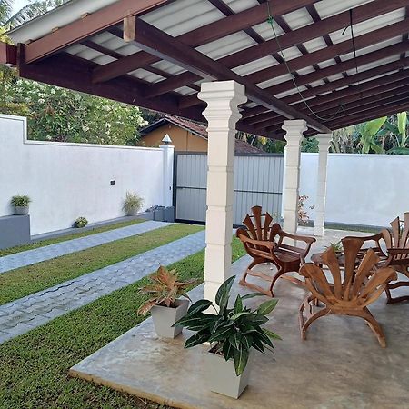 Gold Bubble Villa Unawatuna Dış mekan fotoğraf